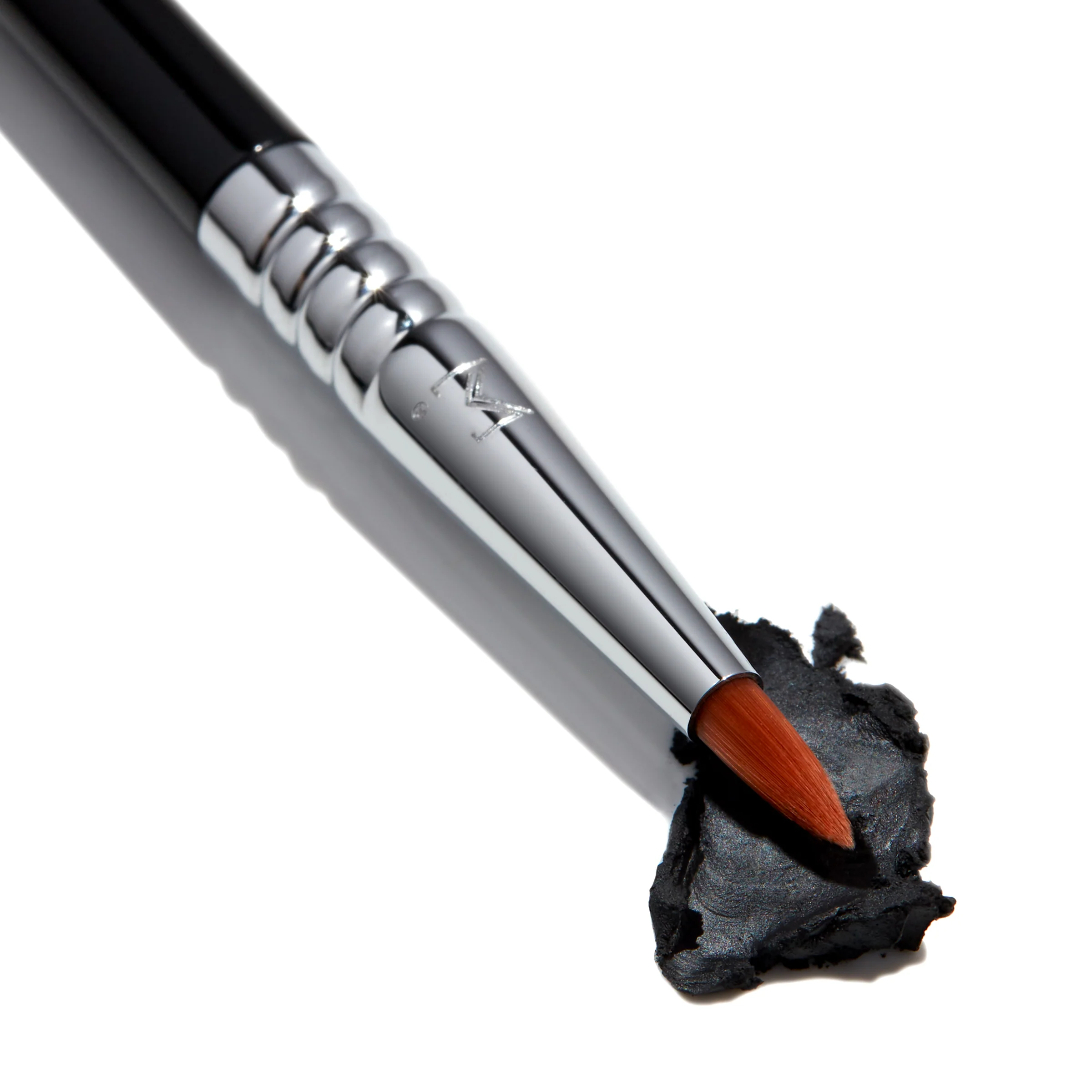 E05 Eyeliner Brush - Image 4