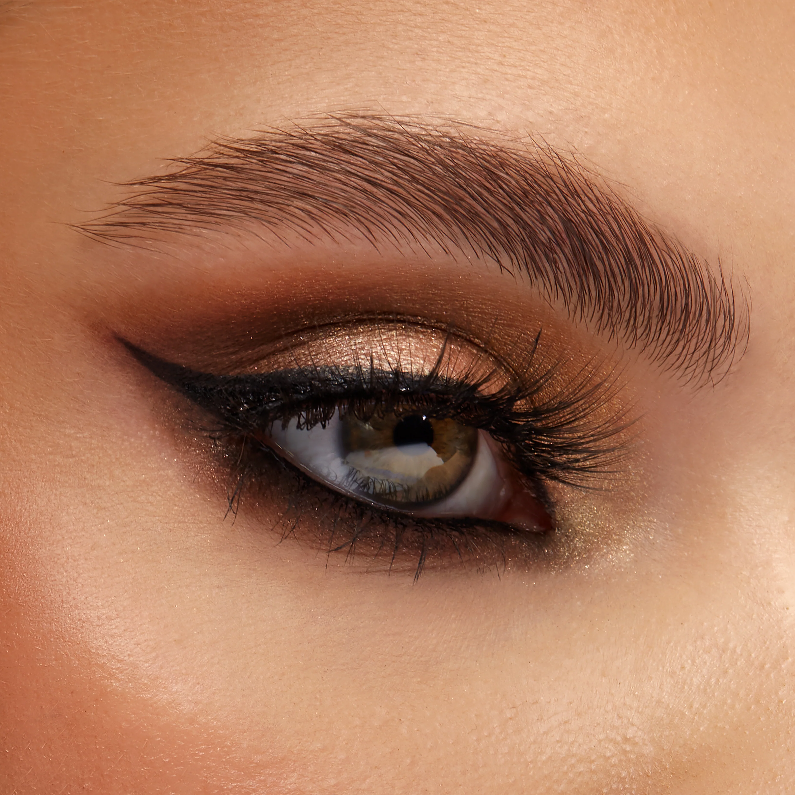 Perfect Blend Eye Brush Set - Image 8