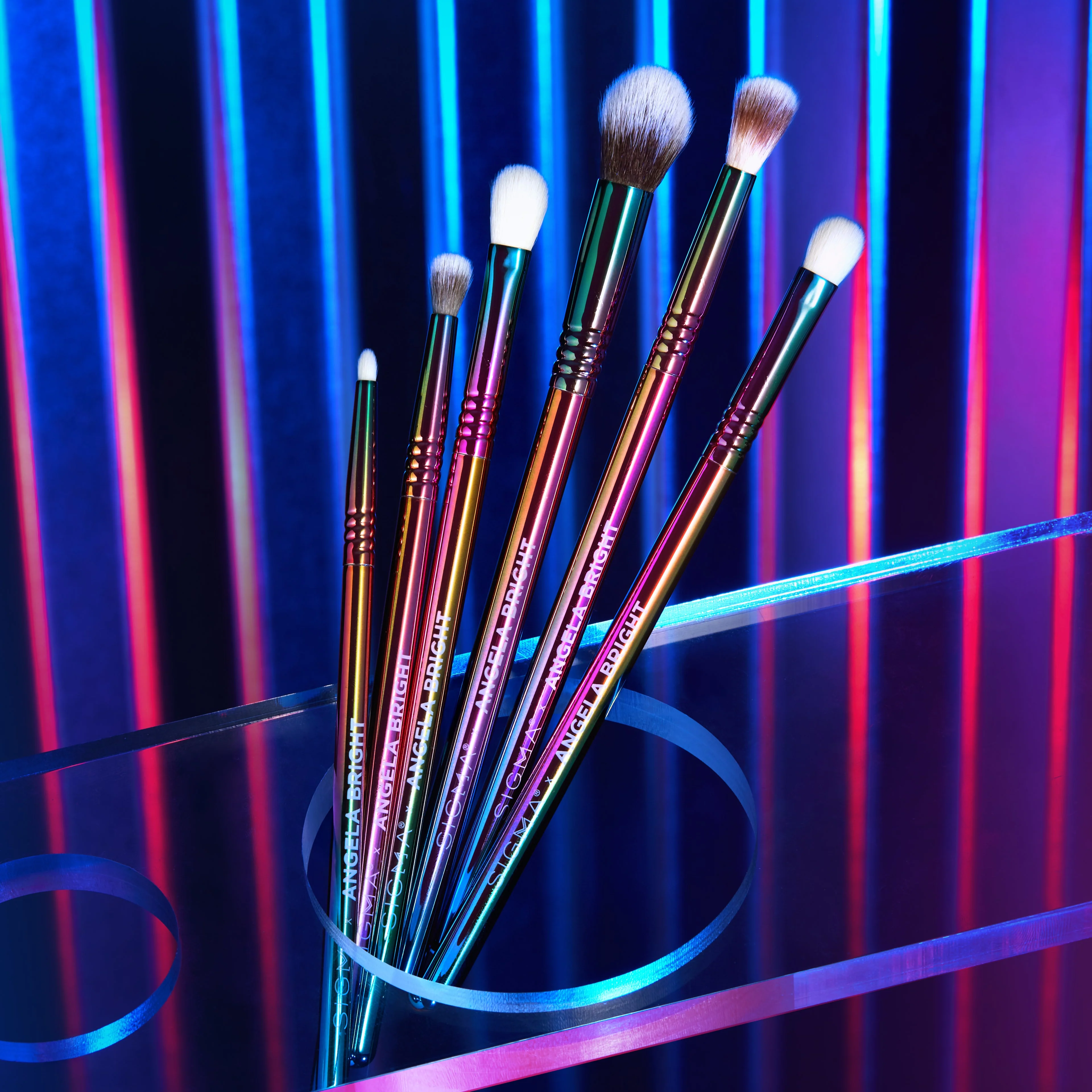 Sigma x Angela Bright Brush Set - Image 4