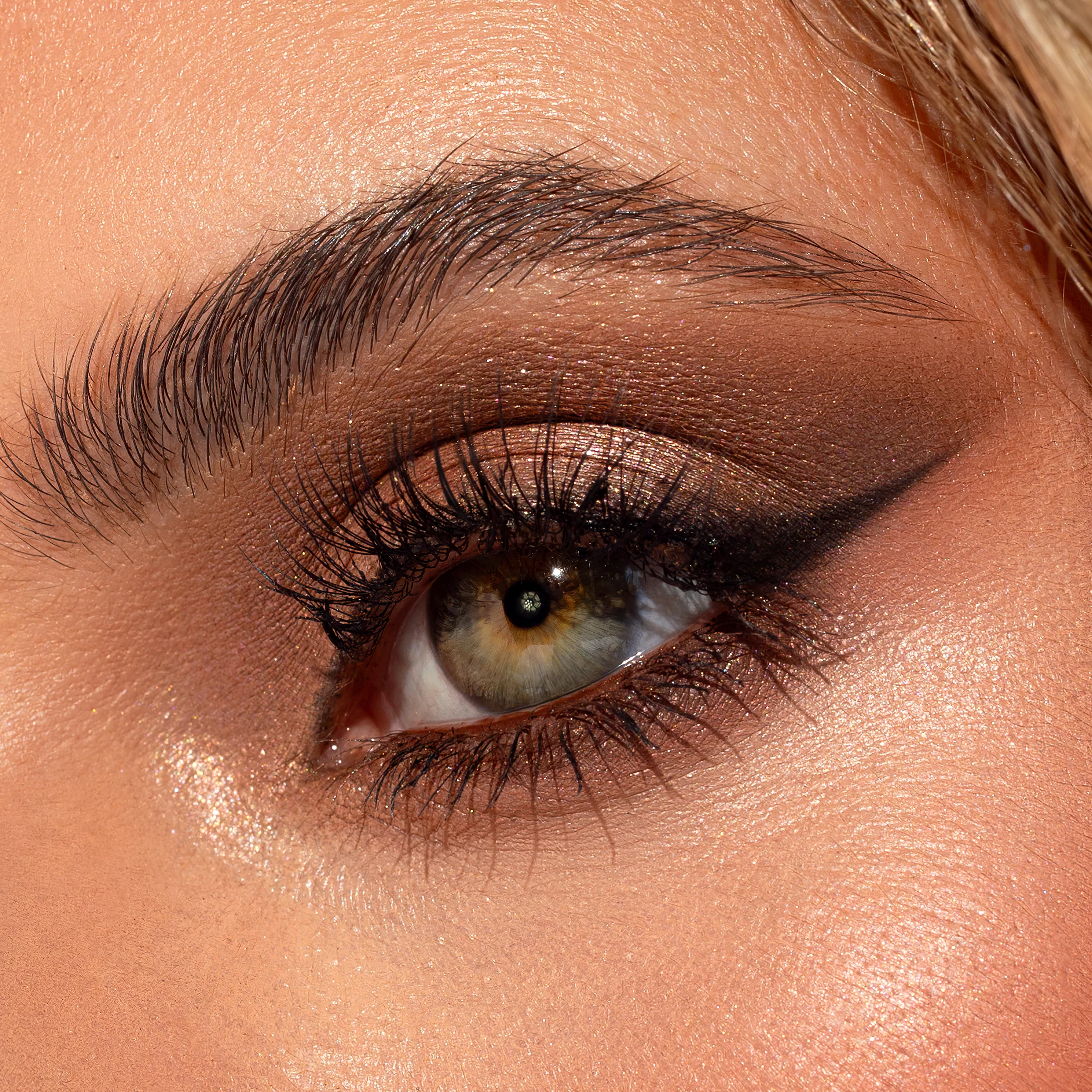 Spectrum Eyeshadow Palette - Image 6